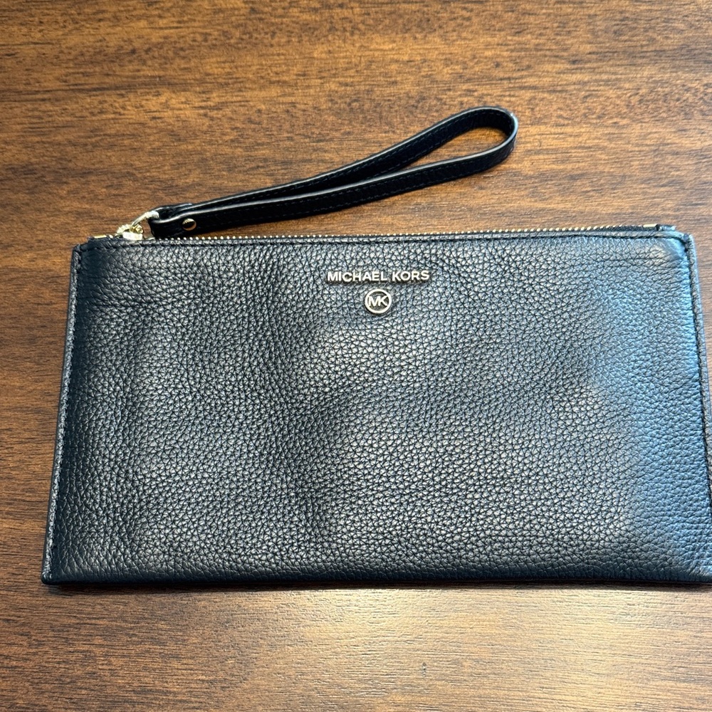 Michael Kors Pebbled Black Wristlet